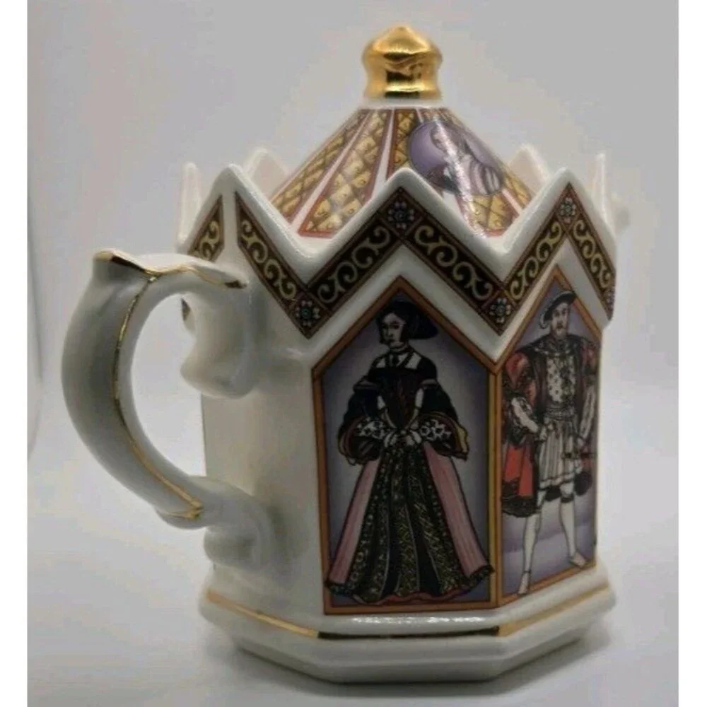 Sadler Teapot - Minister Historical Series I Henry VIII and His Six Wives